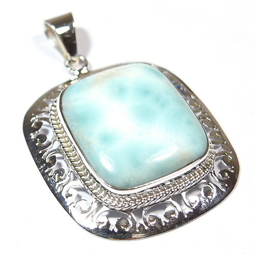 P23LAR6686 (1).jpg